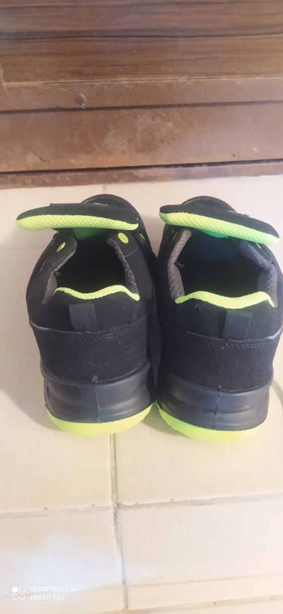 Yeşil Renkli STOUT Spor Ayakkabı hiç giyilmedi sıfır - Görsel 2