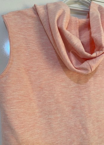 Pembe V Yaka Kapüşonlu tişört - Görsel 3