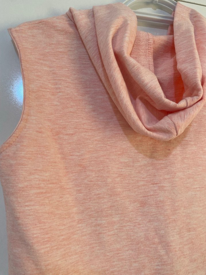 Pembe V Yaka Kapüşonlu tişört - Görsel 3