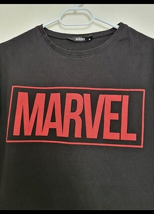 m Beden Addax M Beden Marvel Siyah Tişört 