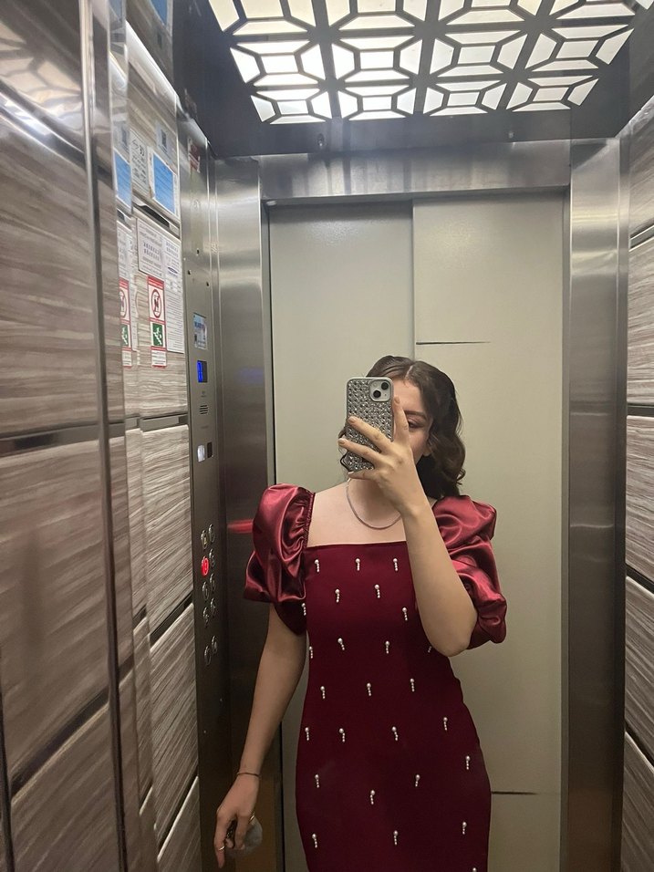 Bordo Transparan Puantiyeli Uzun Elbise - Görsel 2