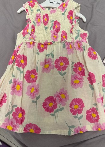 Orijinal Zara marka Pembe Çiçekli Kolsuz Kız Çocuk Elbisesi