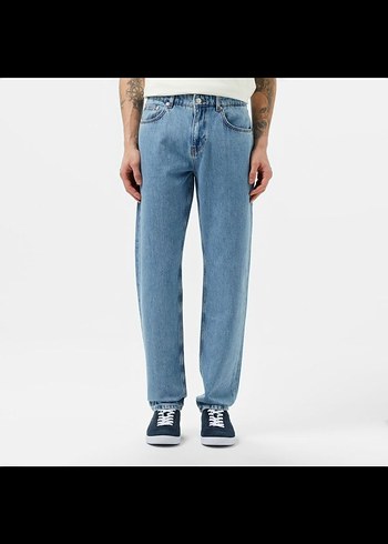 Lacoste Erkek Straight Jean