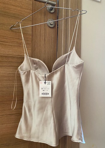 Zara Bej Saten Straplez Bustiyer
