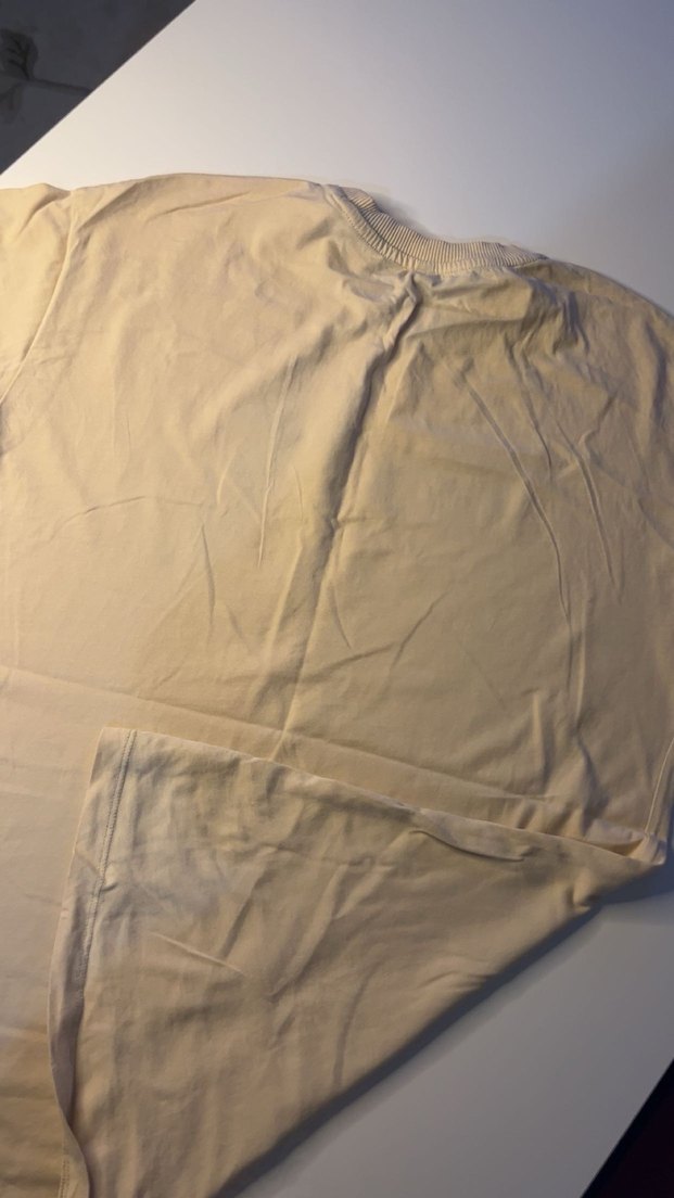 Bej Kadın Bisiklet Yaka Baskılı Tişört - Görsel 3