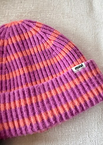 Renkli Çizgili Örgü Bere Mavi Marka - Görsel 2