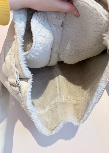 Stradivarius Kadın Kürklü ceket mont - Görsel 4