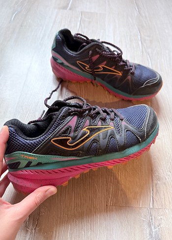 Renkli Bağcıklı Kadın Spor Ayakkabı Joma Marka - Görsel 2