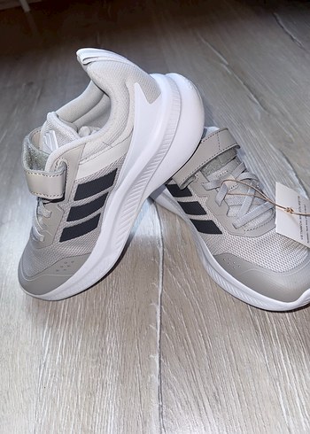Adidas 34