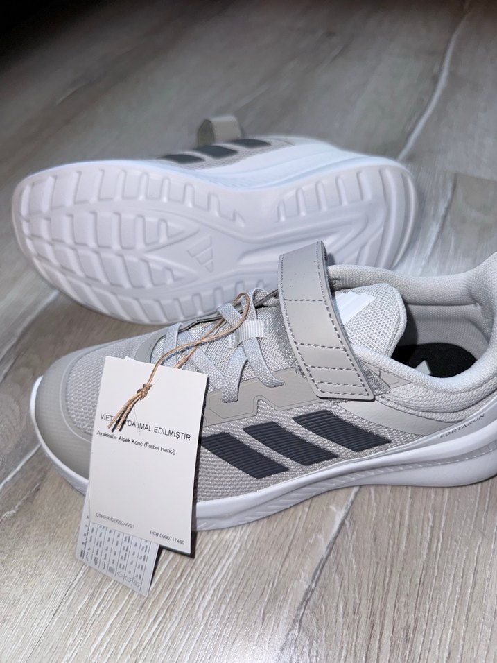 Beyaz Gri Erkek Çocuk Ayakkabı Adidas Marka - Görsel 2