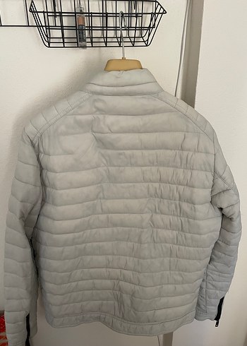 Bershka Gri Fermuarlı kadın uzun beyaz ince Mont