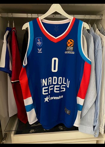 Anadolu Efes Forması