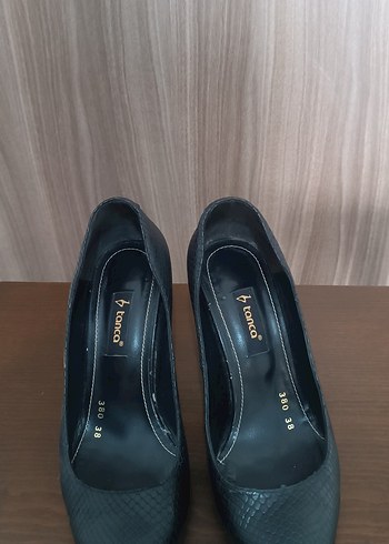 Siyah Yılan Desenli Stiletto Topuklu Kadın Ayakkabı