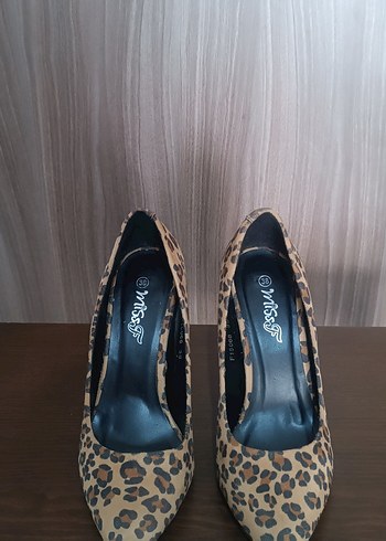 Leopar Desenli Süet Stiletto