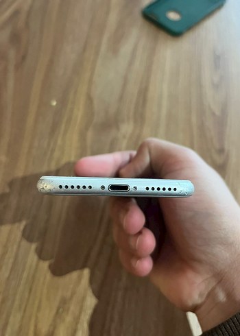 Beyaz iPhone 7 telefon - Görsel 7