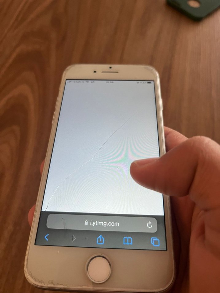 Beyaz iPhone 7 telefon - Görsel 4