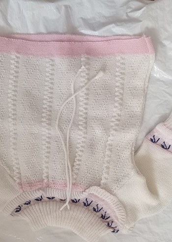 Nakışlı Beyaz Vintage Kız Örgü Hırka - Görsel 3