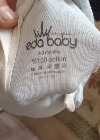 Düğmeli Beyaz Bebek Tulum - Görsel 3