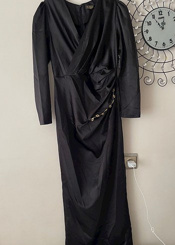 Siyah Drapeli Gotik Uzun Abiye Elbise