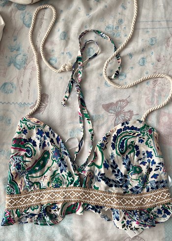 Dantel Detaylı Çok Renkli Bohem Bikini Üstü