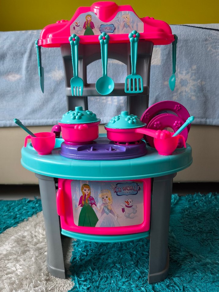 Buzlar Ülkesi Mutfak Seti 26 parça - Görsel 3