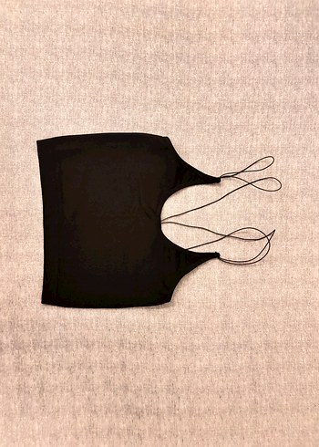 Siyah İnce Askılı Sırt Dantel Detaylı Mini Crop Top