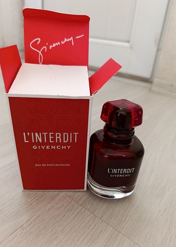 Givenchy L'Interdit Kadın Parfümü - Görsel 2