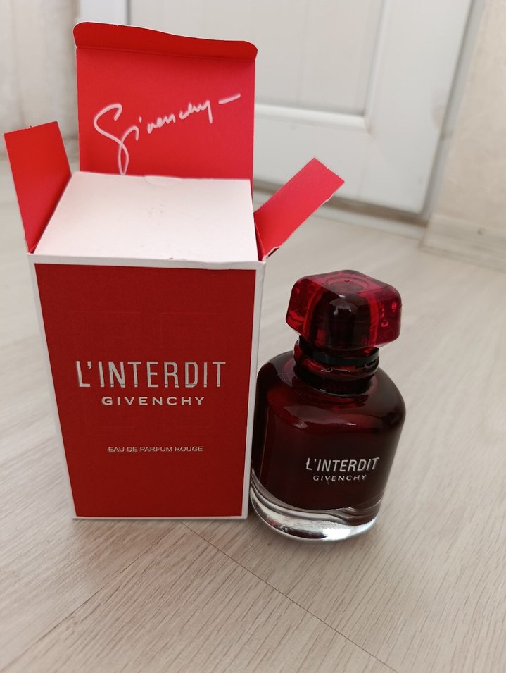 Givenchy L'Interdit Kadın Parfümü - Görsel 2