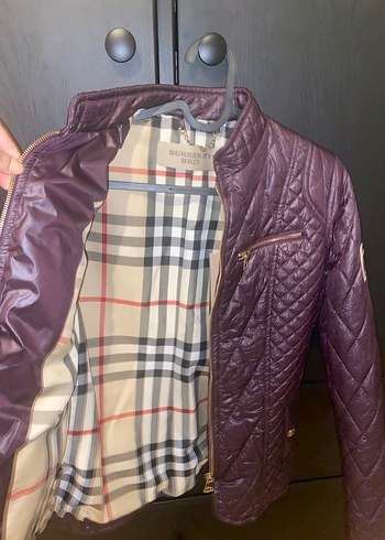 Burberry xs