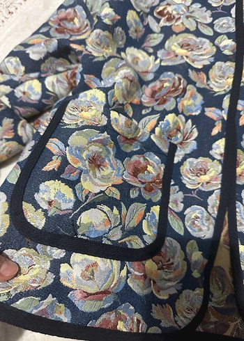 Gül desenli bluz - Görsel 3