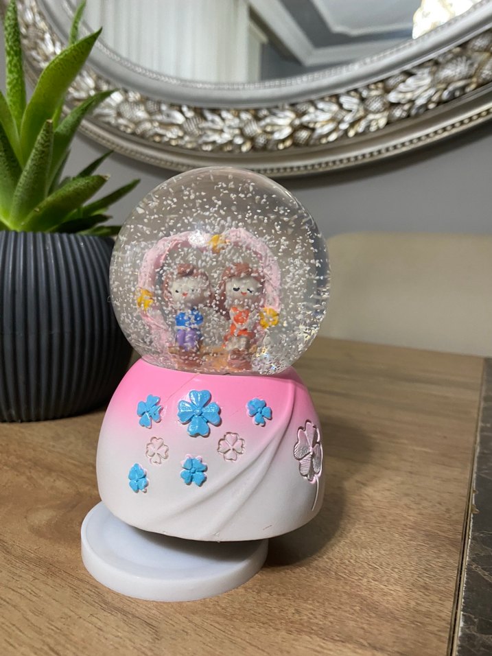 Pembe Renkli müzikli kar küresi - Görsel 3