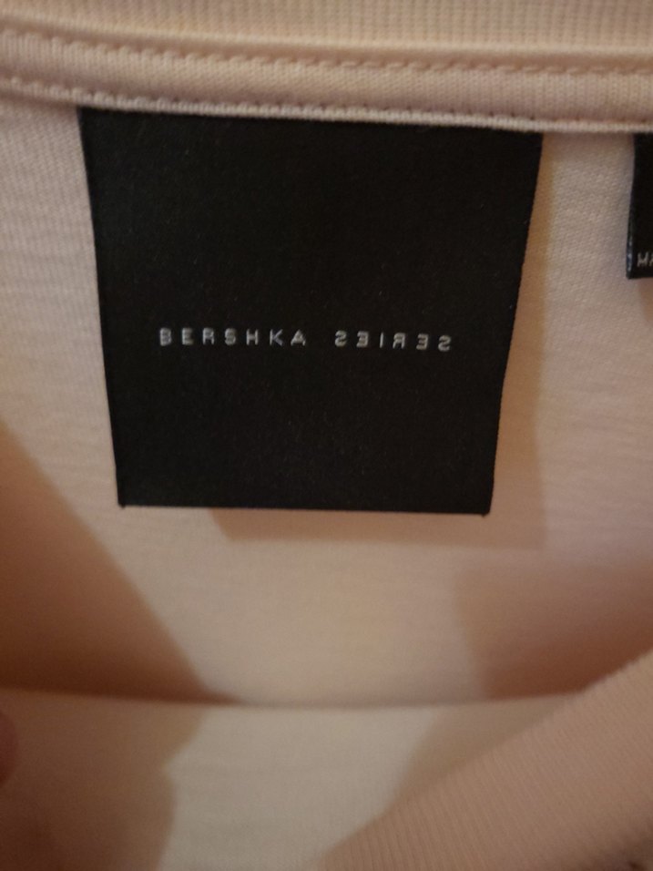 Bershka oversize tshirt - Görsel 2