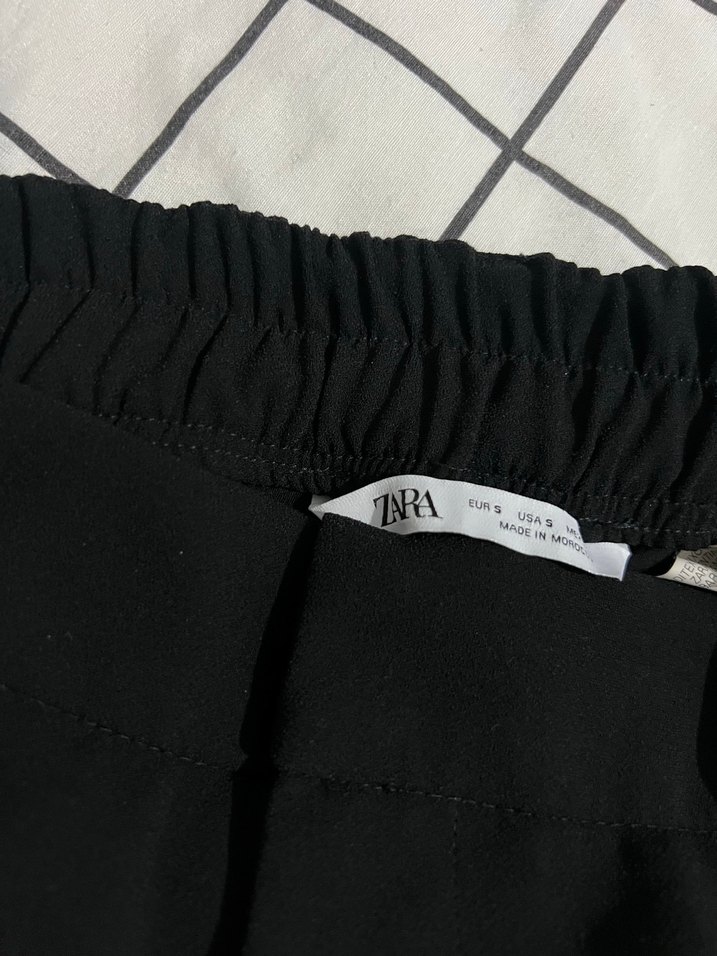 Düğmeli Siyah Kadın Kumaş Pantolon - Görsel 3