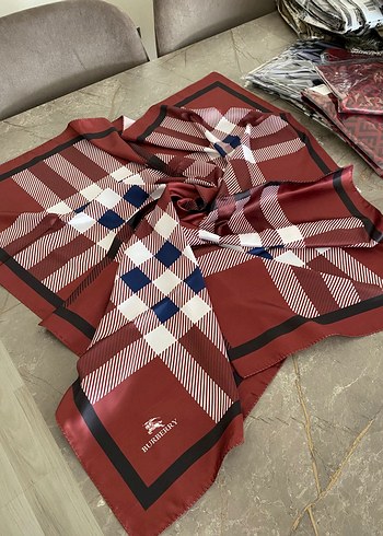 BURBERRY