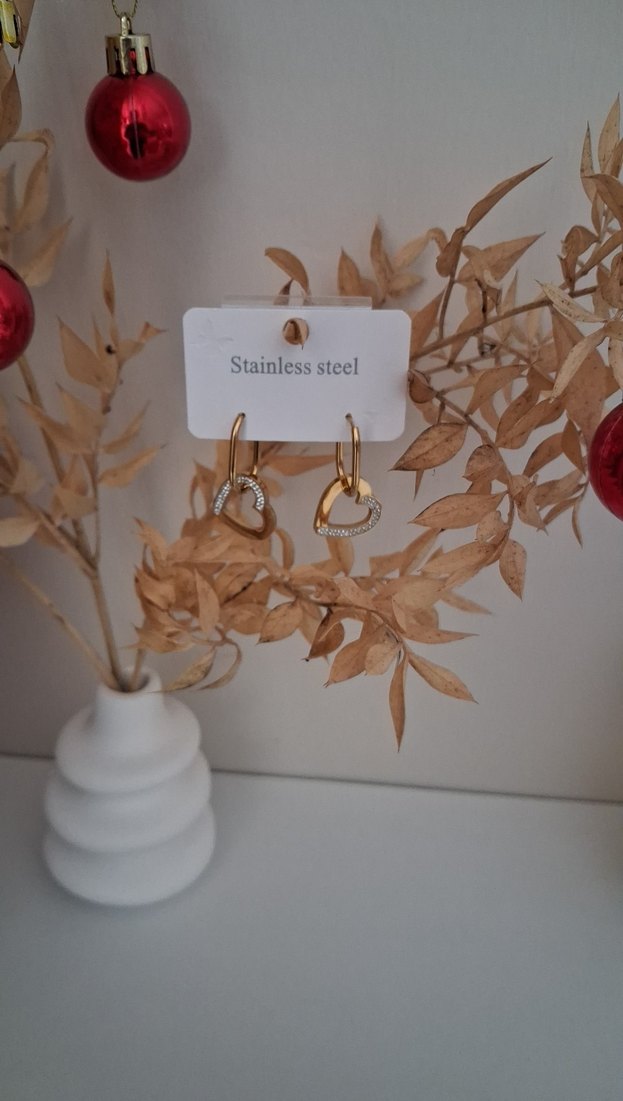 Zincir Detaylı Mini Altın Küpe - Görsel 2