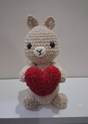 kalp tutan sincap Peluş Oyuncak - Görsel 3