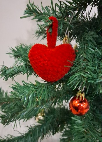 Örgü Kalp yılbaşı ağaç süsü - Görsel 2