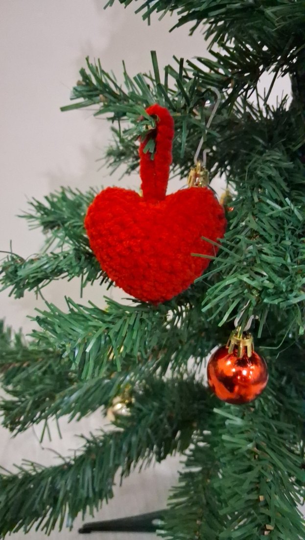 Örgü Kalp yılbaşı ağaç süsü - Görsel 2
