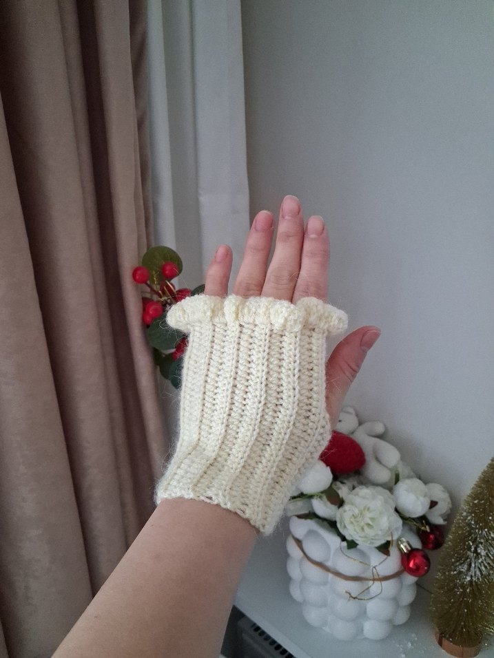 Krem Örgü Kadın Eldiven - Görsel 5
