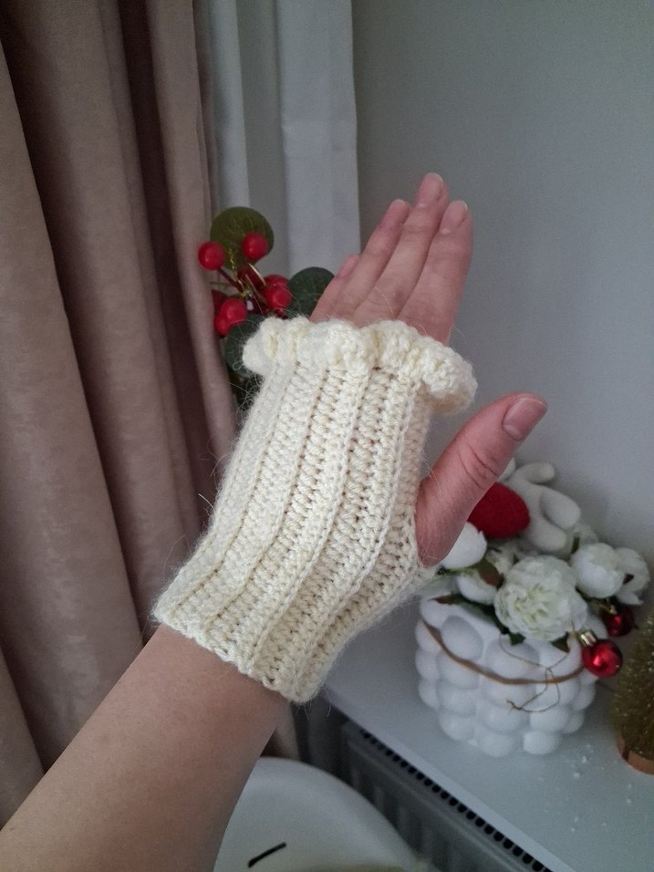 Krem Örgü Kadın Eldiven - Görsel 2