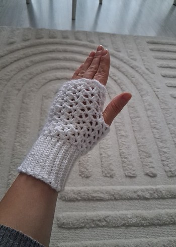 Dantel Detaylı Beyaz Örgü Kadın Eldiveni - Görsel 3