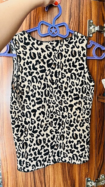 Leopar crop