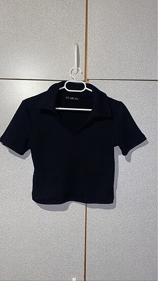 Siyah Polo yaka crop