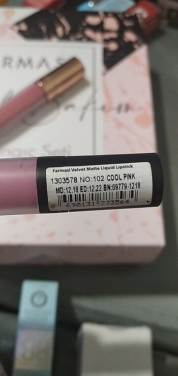 Farmasi Likit mat rujlar 