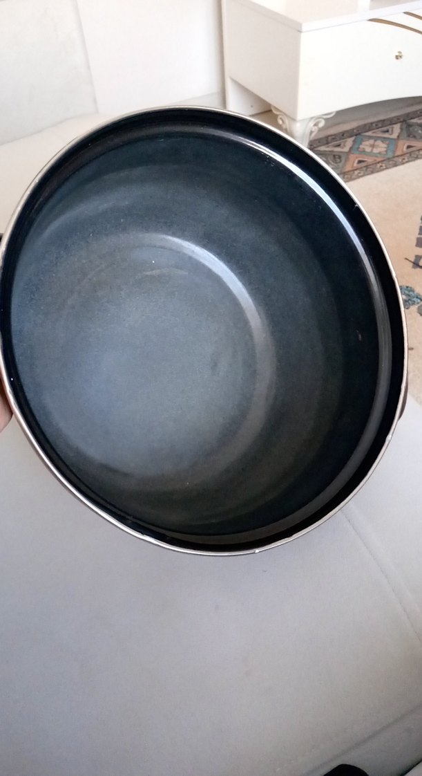 Beyaz Kapaklı Siyah Emaye Tencere aile boyu buyuk derin - Görsel 2