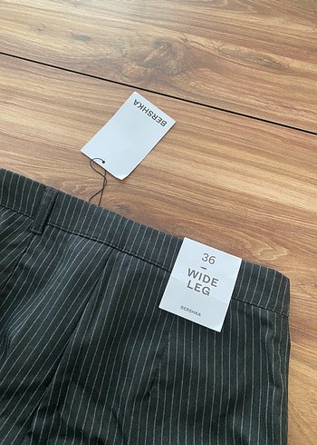 Bershka BERSHKA kumaş pantolon
