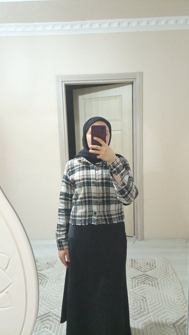 Gri Ekose Desenli Yünlü Boğazlı Kadın Gömlek - Görsel 4