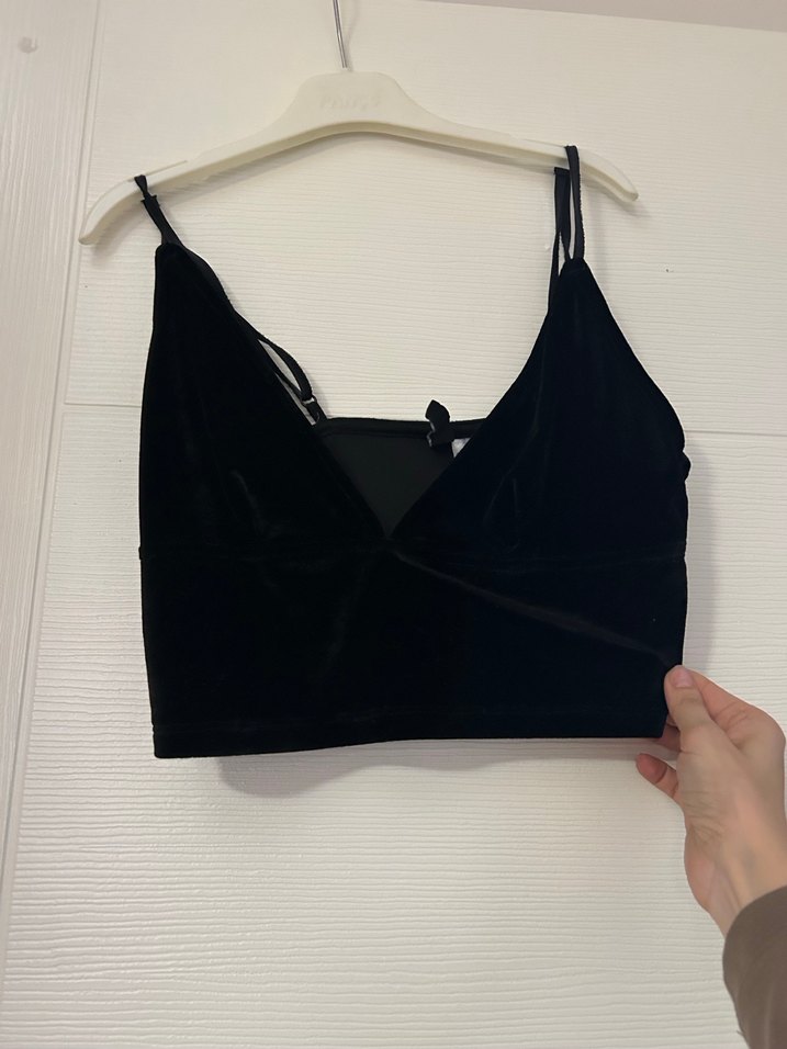 Siyah V Yaka İnce Askılı Bustiyer kadife dokulı - Görsel 2