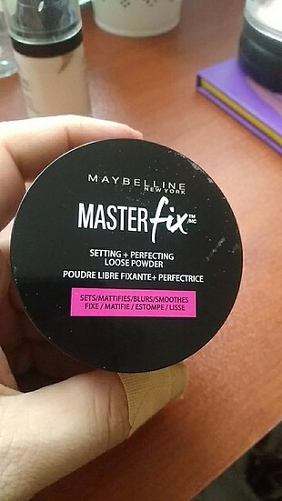 Maybelline pudra