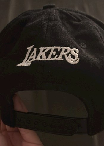Siyah LA Nakışlı Şapka - Görsel 2
